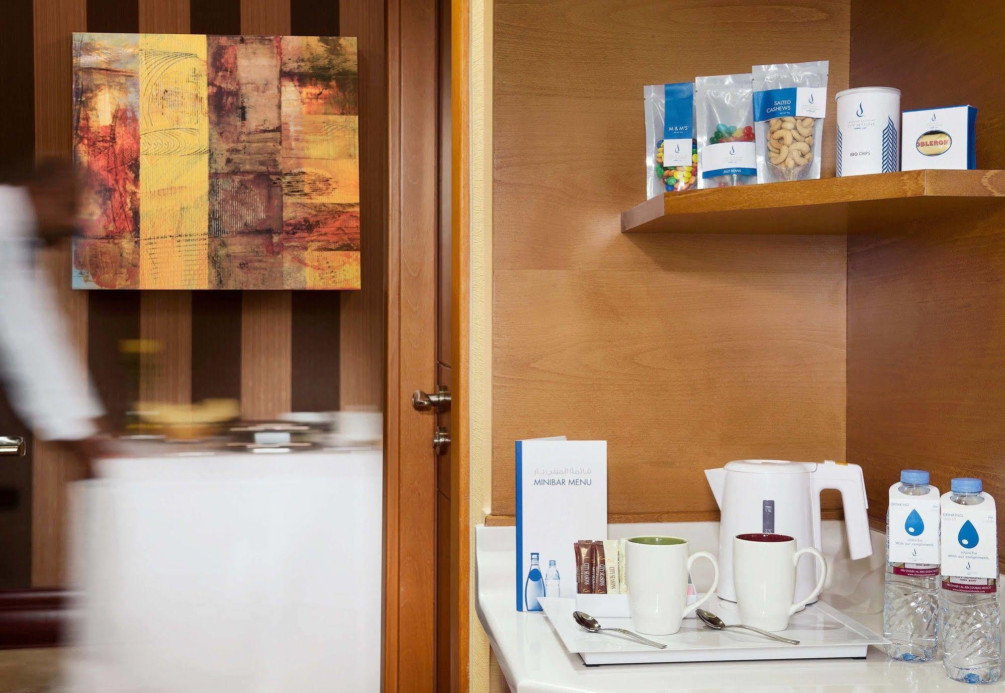City Seasons Towers Hotel Bur Dubaï Extérieur photo
