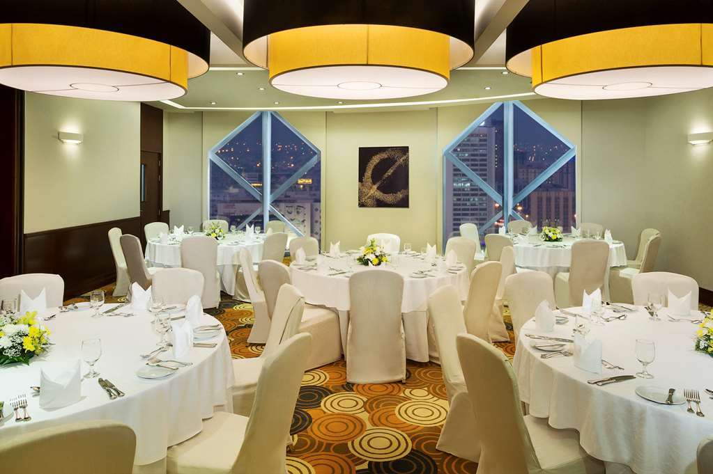 City Seasons Towers Hotel Bur Dubaï Restaurant photo